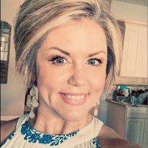 Meet your Posher, Tara